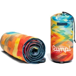 Rumpl Original Puffy Printed Blanket 1 Person geo -Sleeping Bag & Pad Accessories Shop rumpl original puffy printed decke 1 person geo 3